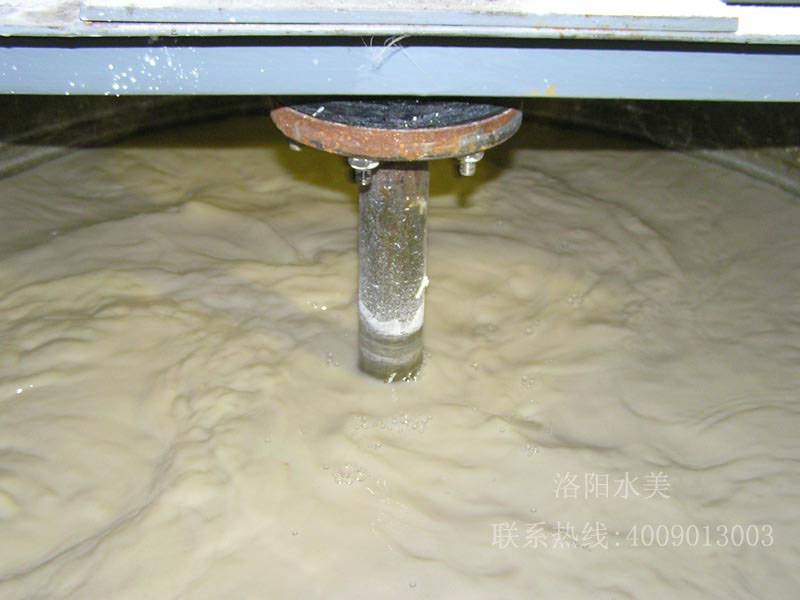 工业污水处理设备的搅拌机